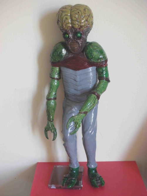 METALUNA  model picture  